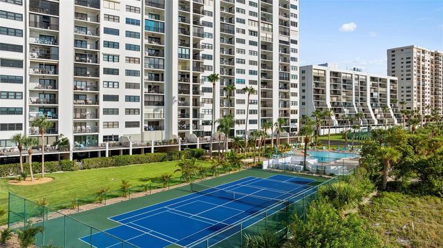1230 GULF BLVD 1204, Clearwater, FL 33767