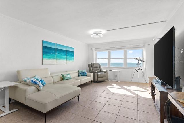 1230 GULF BLVD 1204, Clearwater, FL 33767