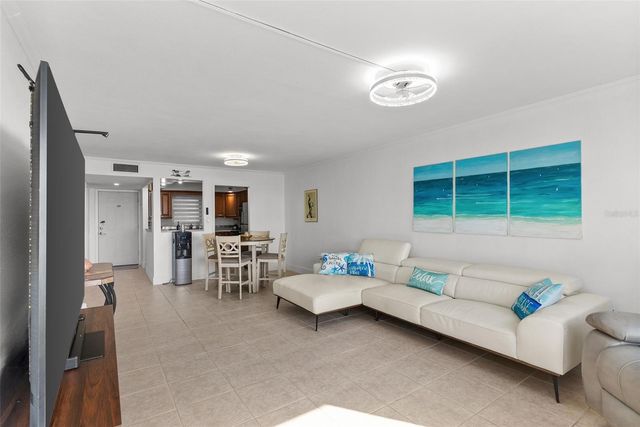 1230 GULF BLVD 1204, Clearwater, FL 33767