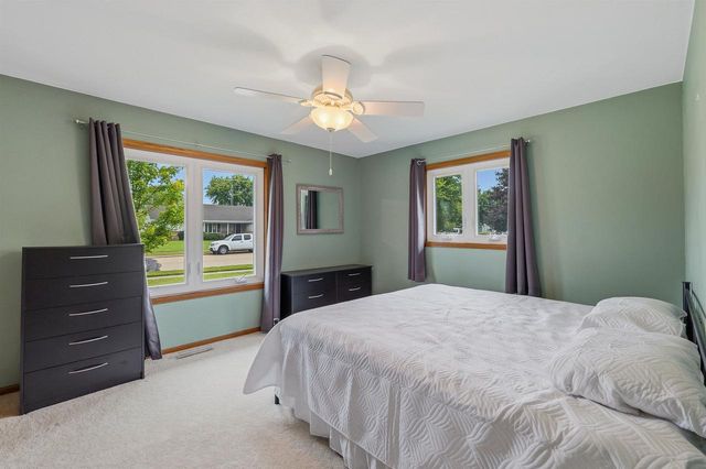 1041 WILLOW STREET, Lomira, WI 53048
