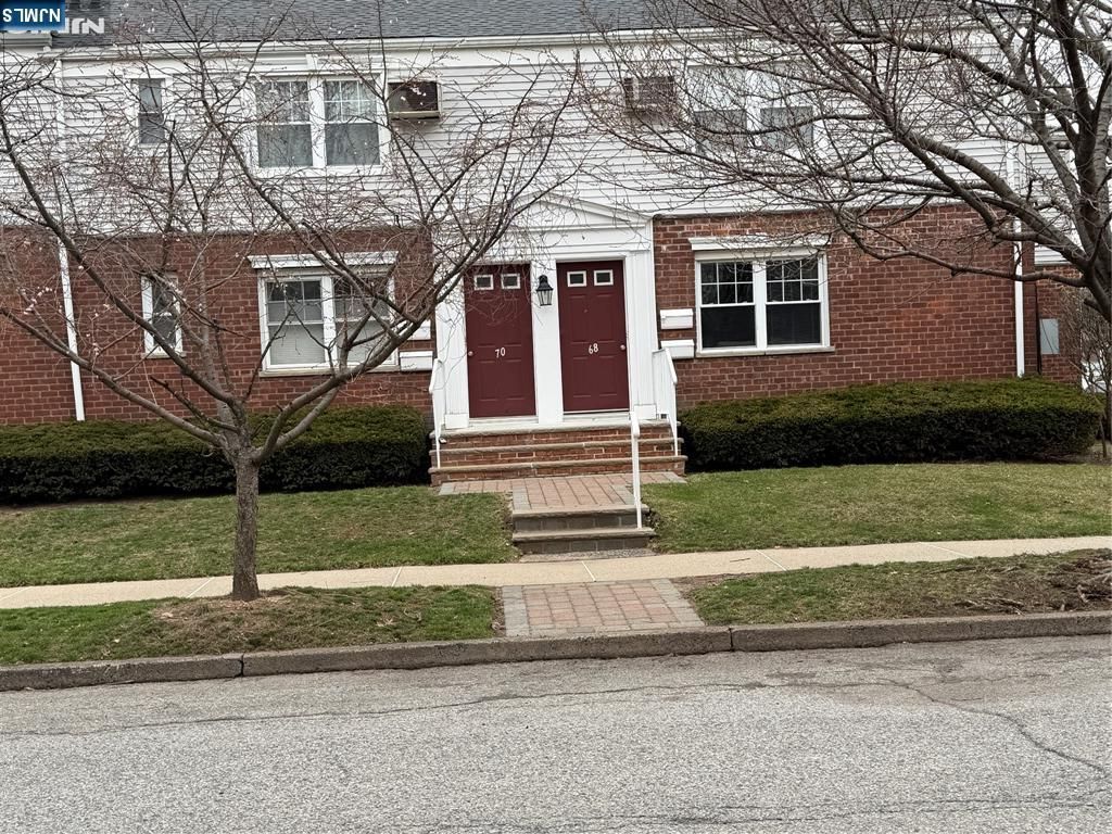 68 Hastings Avenue B, Rutherford, NJ 07070