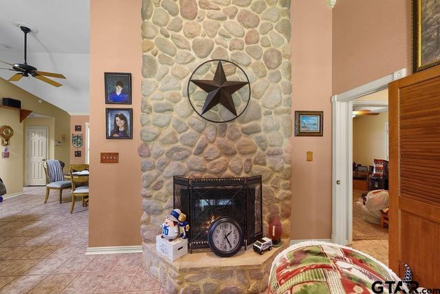 630 County Road 3608, Bullard, TX 75757