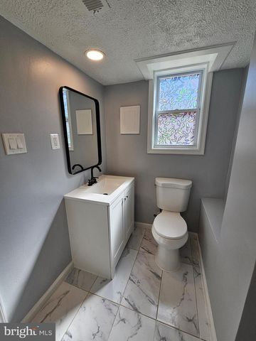 1717 VARSITY DR, Woodbridge, VA 22191