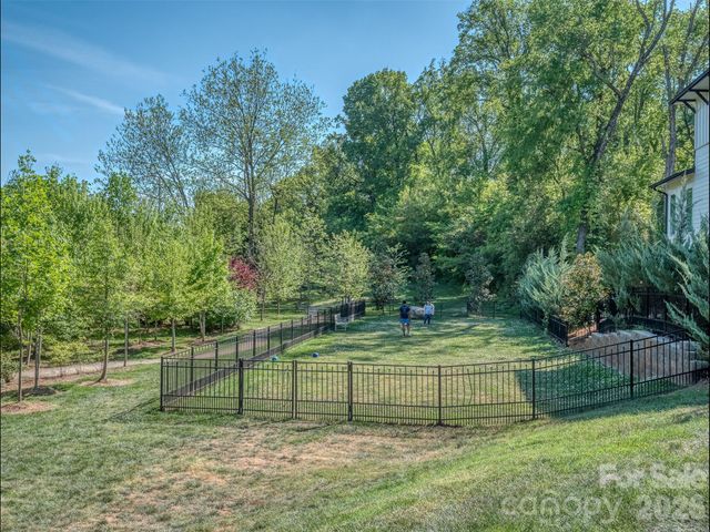 2660 Shenandoah Avenue, Charlotte, NC 28205