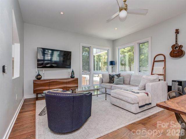 2660 Shenandoah Avenue, Charlotte, NC 28205