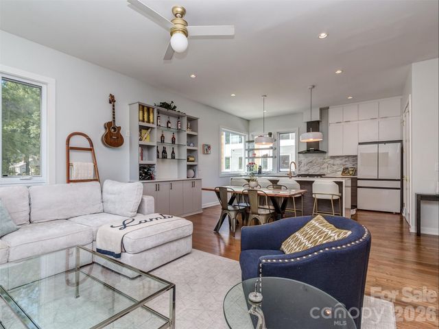 2660 Shenandoah Avenue, Charlotte, NC 28205