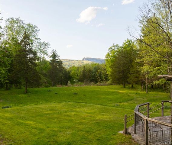 348 Libertyville Road, New Paltz, NY 12561