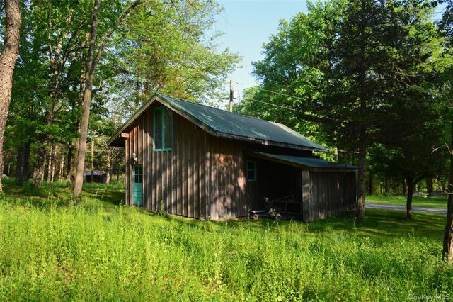 348 Libertyville Road, New Paltz, NY 12561