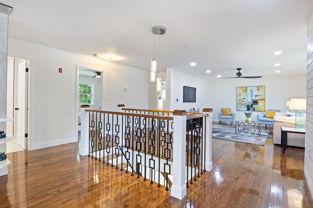 99 Pond Street, Salem, NH 03079