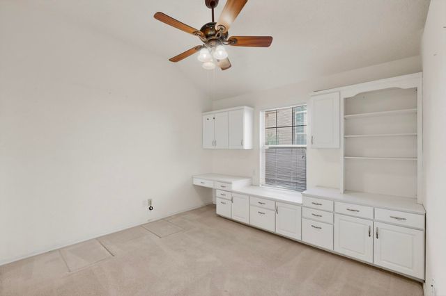 8404 Calle Adolanto NE, Albuquerque, NM 87113