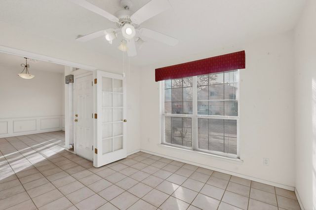 8404 Calle Adolanto NE, Albuquerque, NM 87113