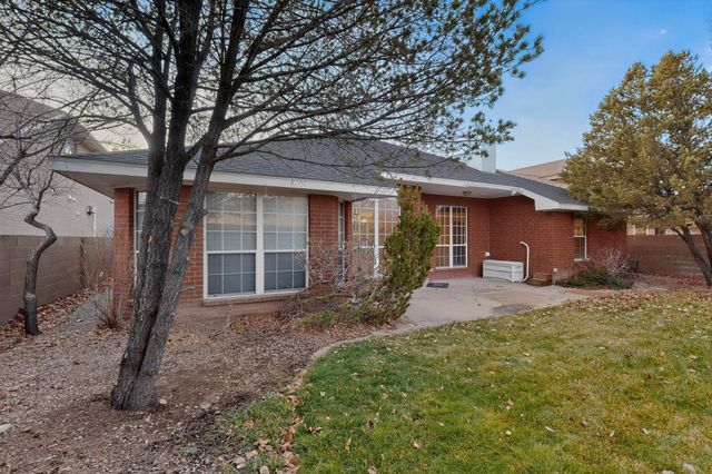 8404 Calle Adolanto NE, Albuquerque, NM 87113