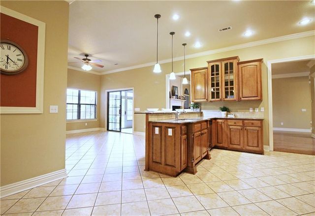 3503 SW Baybridge Cove, Bentonville, AR 72712