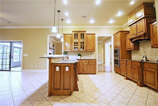 3503 SW Baybridge Cove, Bentonville, AR 72712