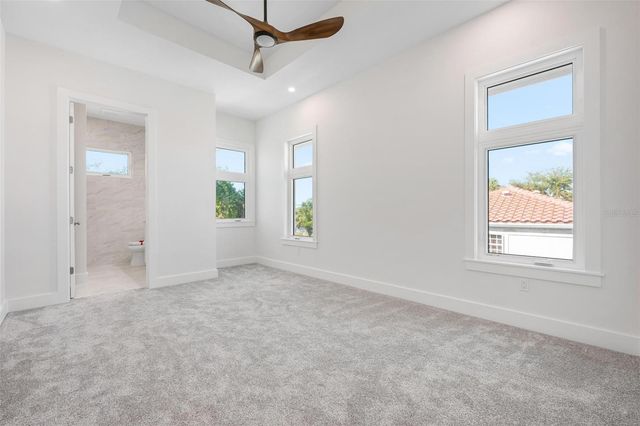 4819 HIGEL AVENUE, Sarasota, FL 34242