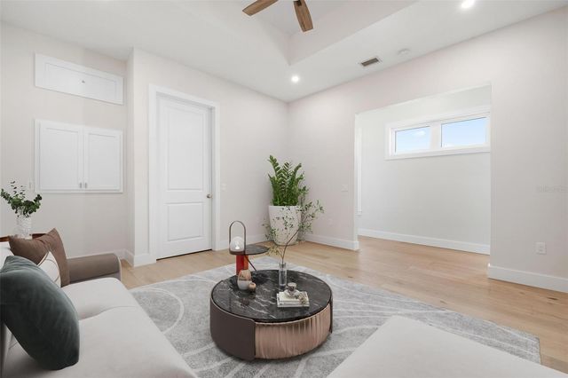 4819 HIGEL AVENUE, Sarasota, FL 34242