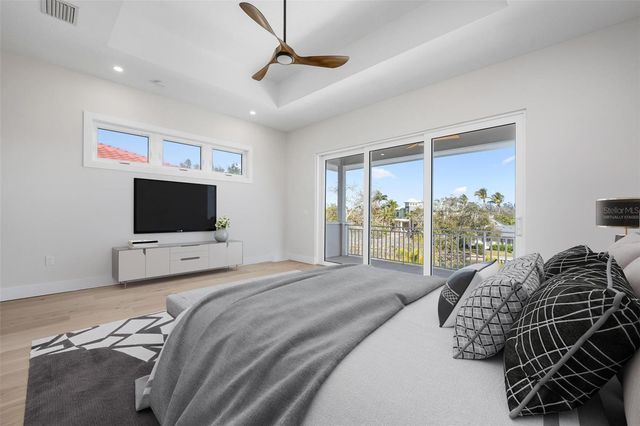 4819 HIGEL AVENUE, Sarasota, FL 34242