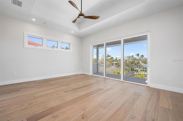 4819 HIGEL AVENUE, Sarasota, FL 34242