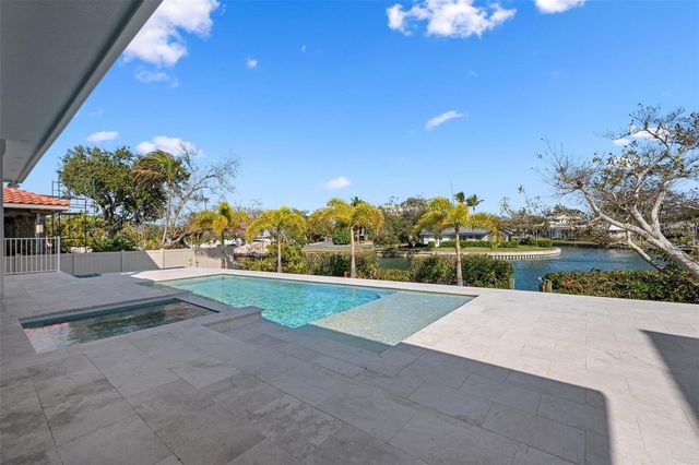 4819 HIGEL AVENUE, Sarasota, FL 34242
