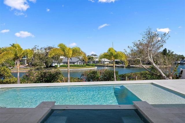 4819 HIGEL AVENUE, Sarasota, FL 34242