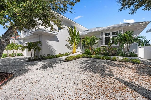 4819 HIGEL AVENUE, Sarasota, FL 34242