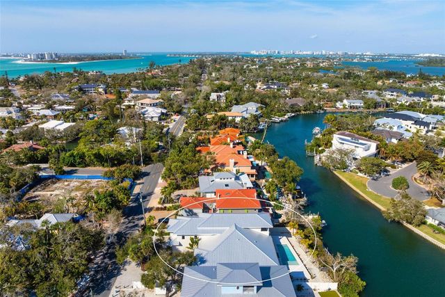 4819 HIGEL AVENUE, Sarasota, FL 34242