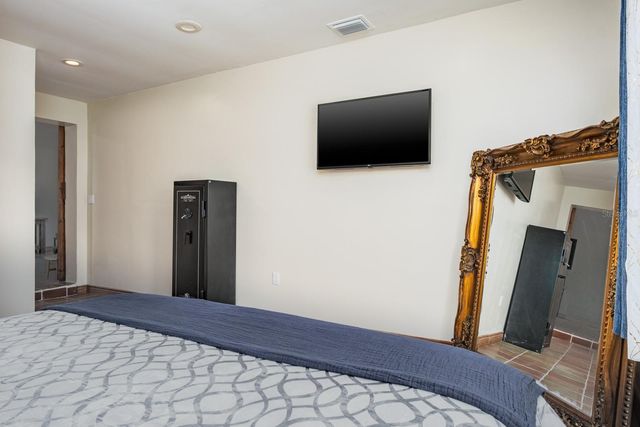 100 PUNTA VISTA DRIVE, St Pete Beach, FL 33706