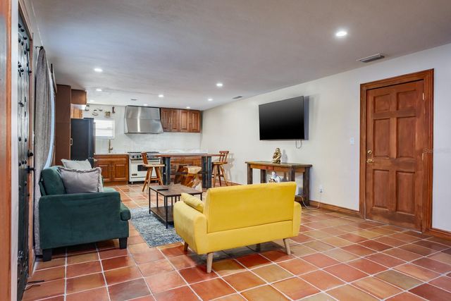 100 PUNTA VISTA DRIVE, St Pete Beach, FL 33706