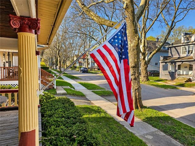18 Lakeview, Rochester, NY 14613