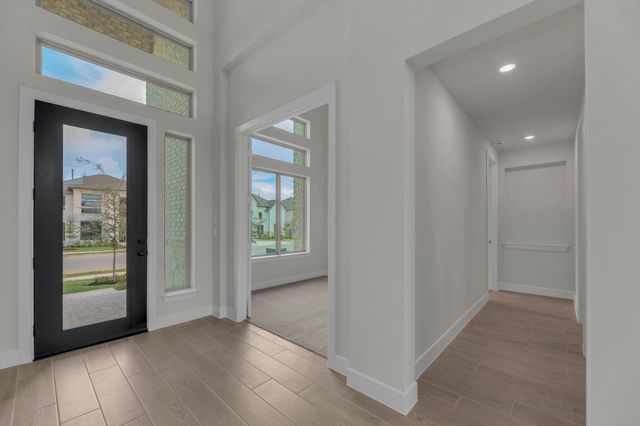 161 Montecilo DR, Liberty Hill, TX 78642
