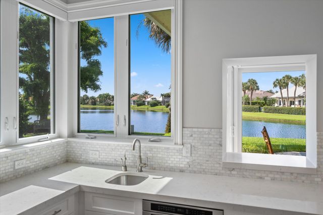 200 Birkdale Lane, Jupiter, FL 33458