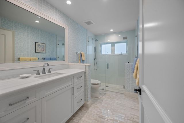 200 Birkdale Lane, Jupiter, FL 33458