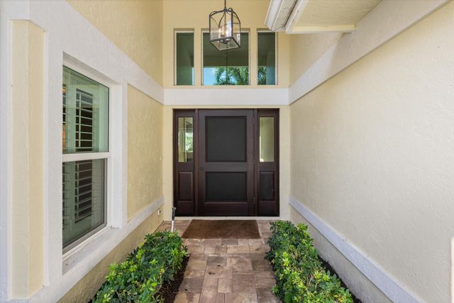 200 Birkdale Lane, Jupiter, FL 33458