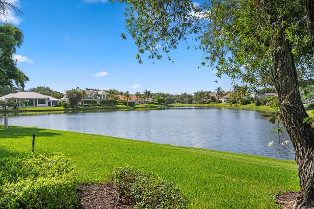 200 Birkdale Lane, Jupiter, FL 33458