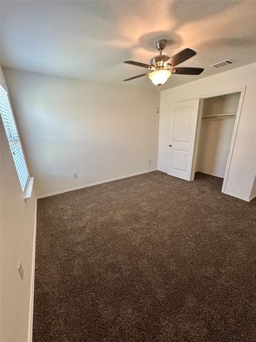 2520 Old Farm Drive, Seagoville, TX 75159
