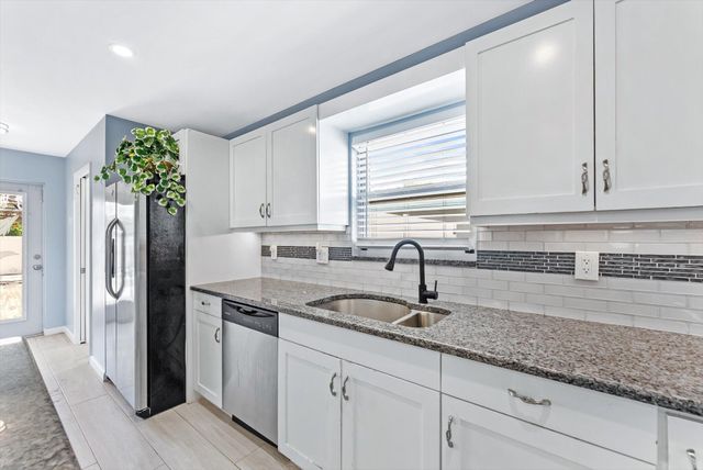 708 HILLCREST Boulevard, West Palm Beach, FL 33405
