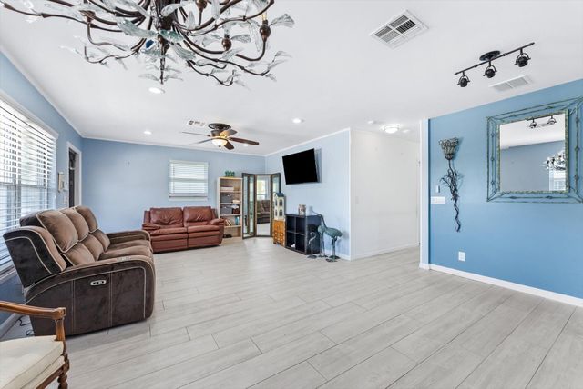 708 HILLCREST Boulevard, West Palm Beach, FL 33405