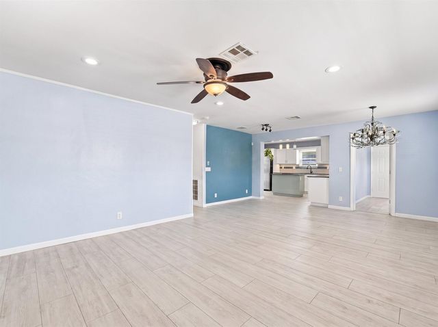 708 HILLCREST Boulevard, West Palm Beach, FL 33405