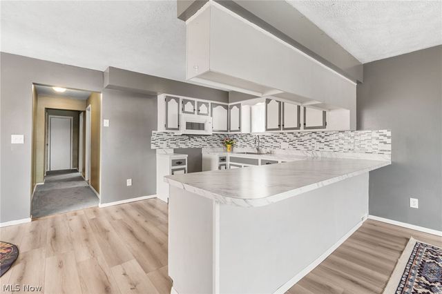 405 Baldwin Road, Akron, OH 44312