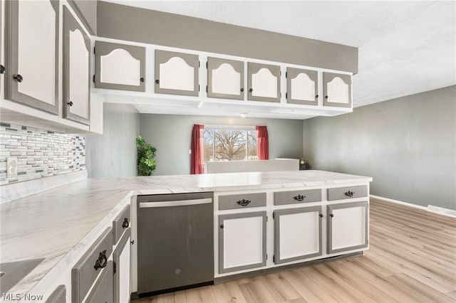 405 Baldwin Road, Akron, OH 44312