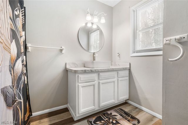 405 Baldwin Road, Akron, OH 44312