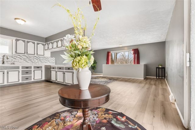 405 Baldwin Road, Akron, OH 44312