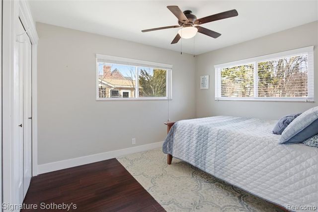 2497 W Walton Boulevard, Waterford, MI 48329