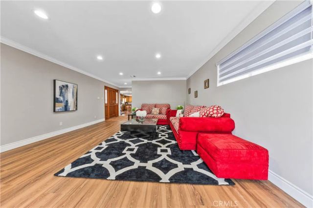 927 Montecito, San Gabriel, CA 91776