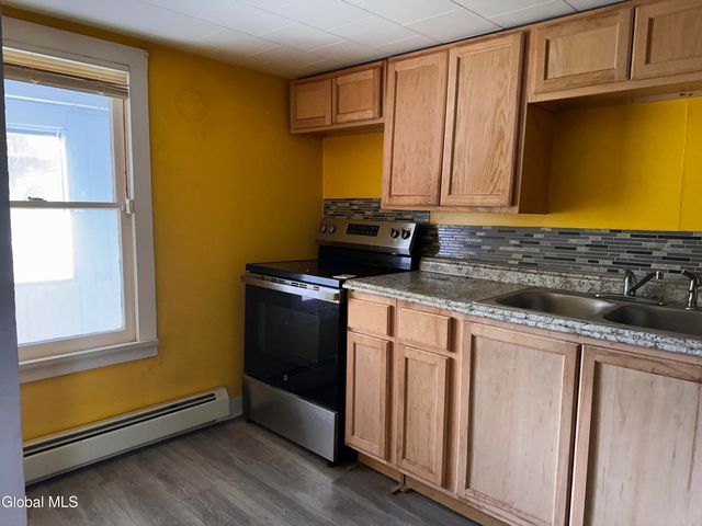 393 3rd Street, Troy, NY 12180