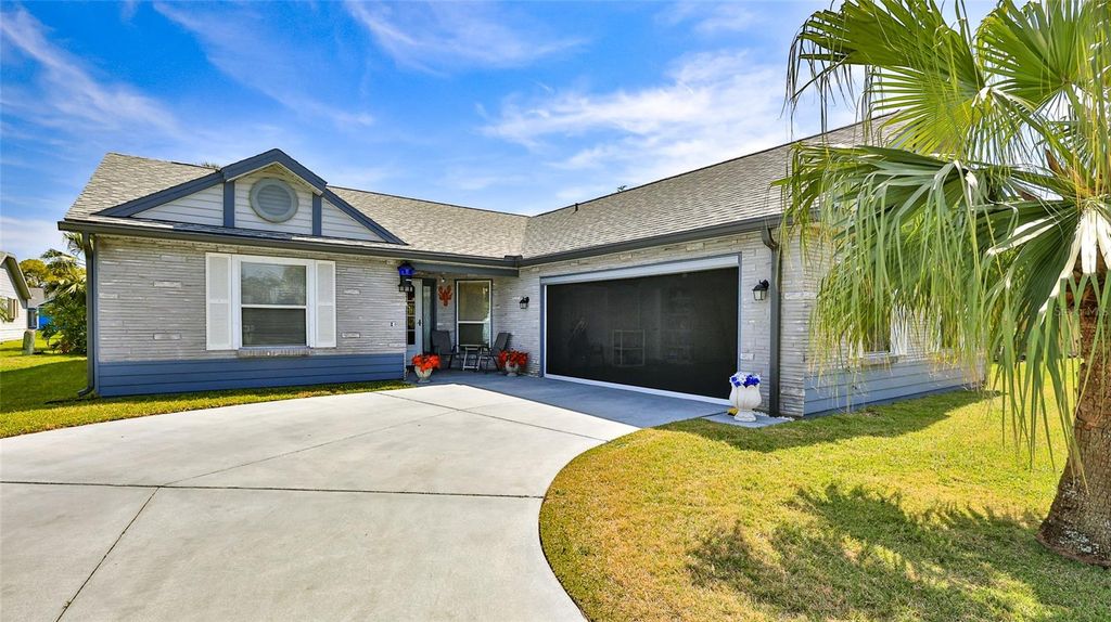 Image 3 of property listing at 316 CITRUS OPEN DRIVE, New Smyrna Beach, FL 32168