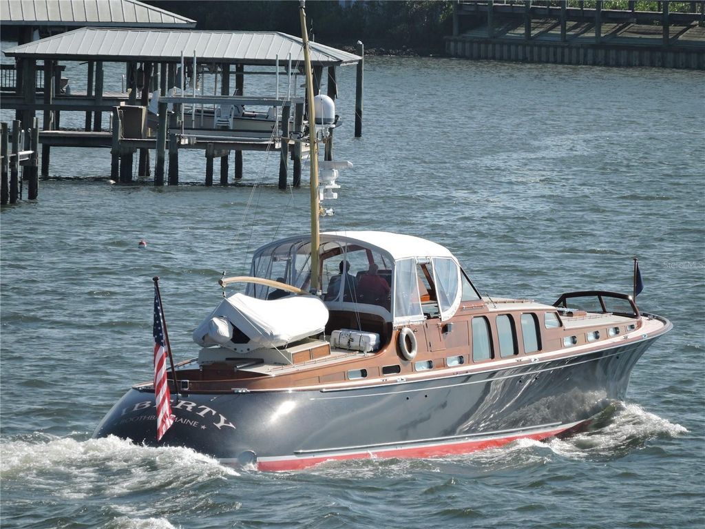 Image 46 of property listing at 316 CITRUS OPEN DRIVE, New Smyrna Beach, FL 32168