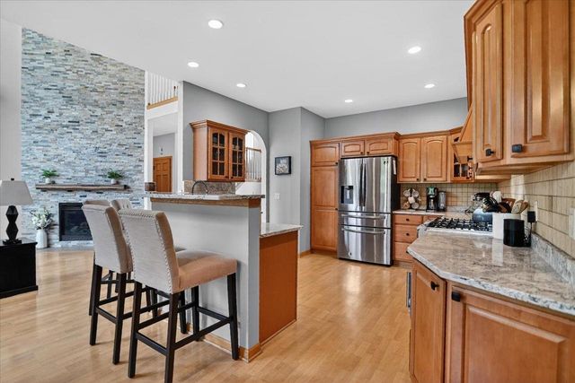 6104 Brunet Island Court, Mcfarland, WI 53558