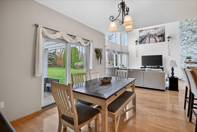 6104 Brunet Island Court, Mcfarland, WI 53558