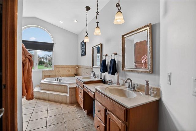 6104 Brunet Island Court, Mcfarland, WI 53558